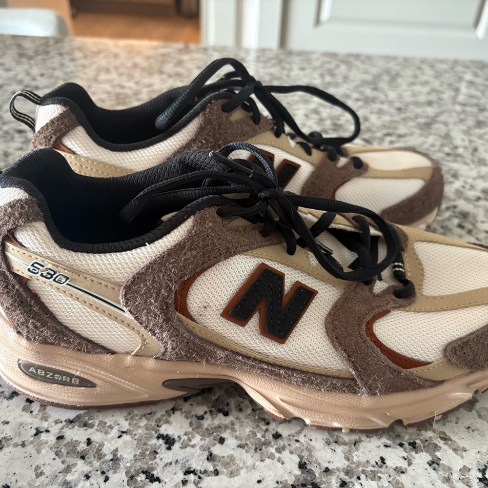New Balance Sneakers - Brown and Cream